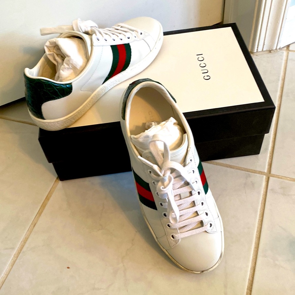 Gucci sneakers. Authentic. Size 36 europe. Rarely used.